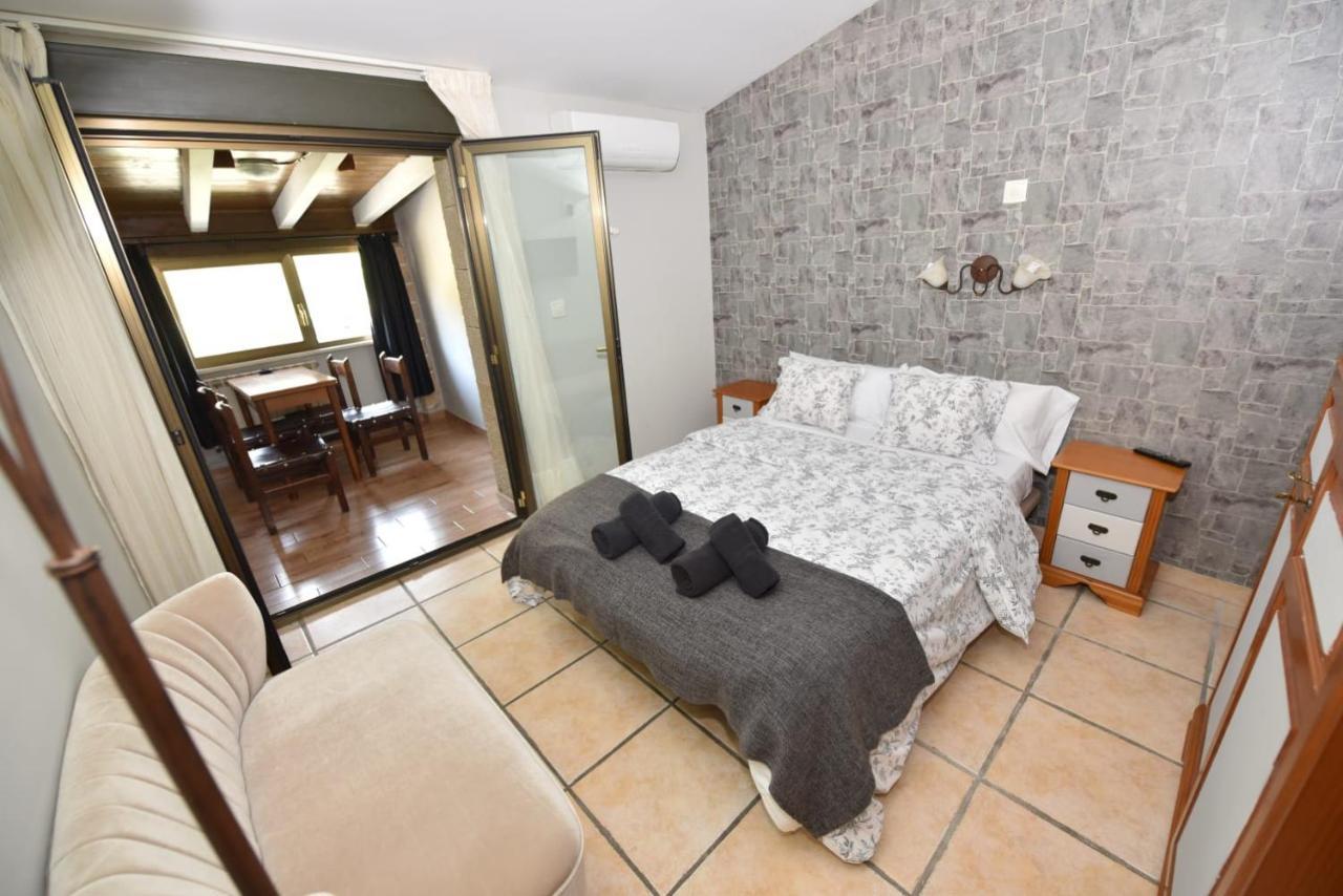 Hotel Rural El Castillo Larraga 외부 사진